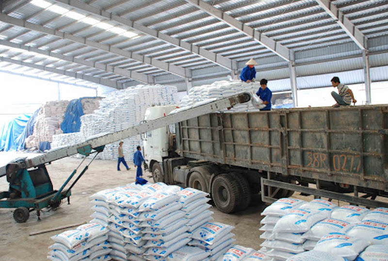 How to handle 2.6 million tons of urea production capacity? | Vietnamese companies call for export tax cuts to break through